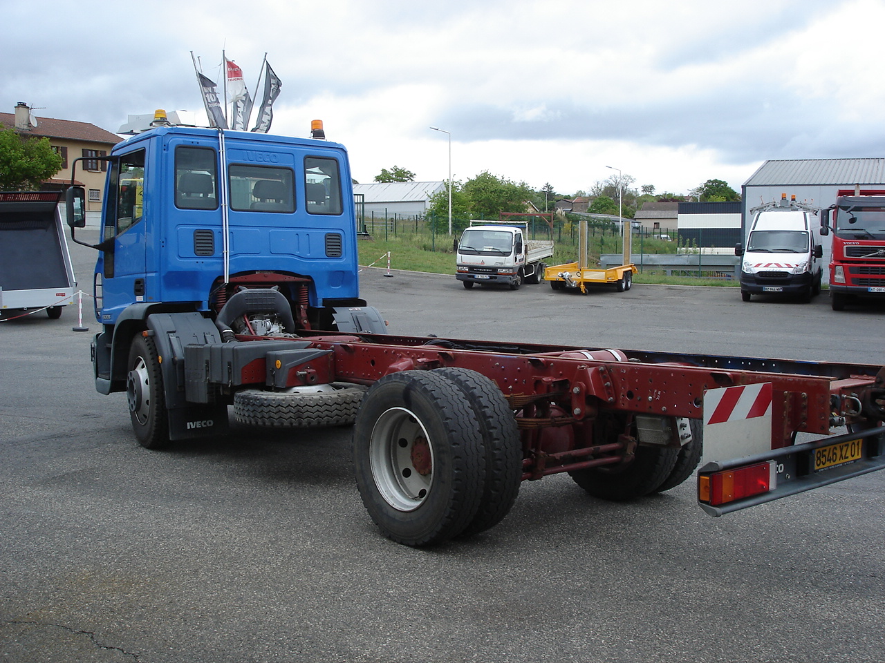 IVECO 130E18 CHASSIS CABINE
