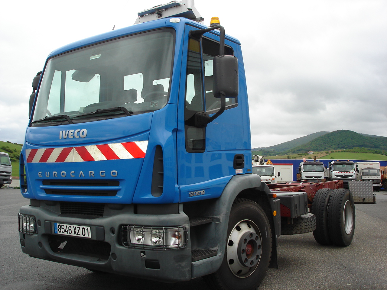 IVECO 130E18 CHASSIS CABINE