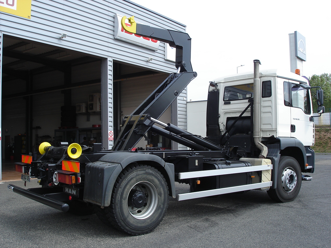 MAN 4X2 TGA 18.310 AMPLIROLL