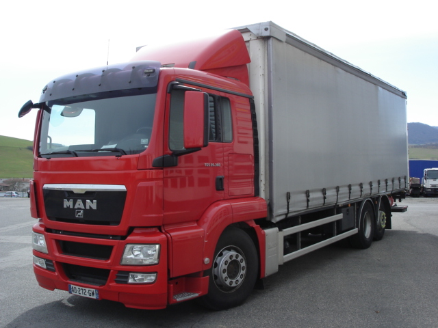 MAN TGS 6x2 Tautliner